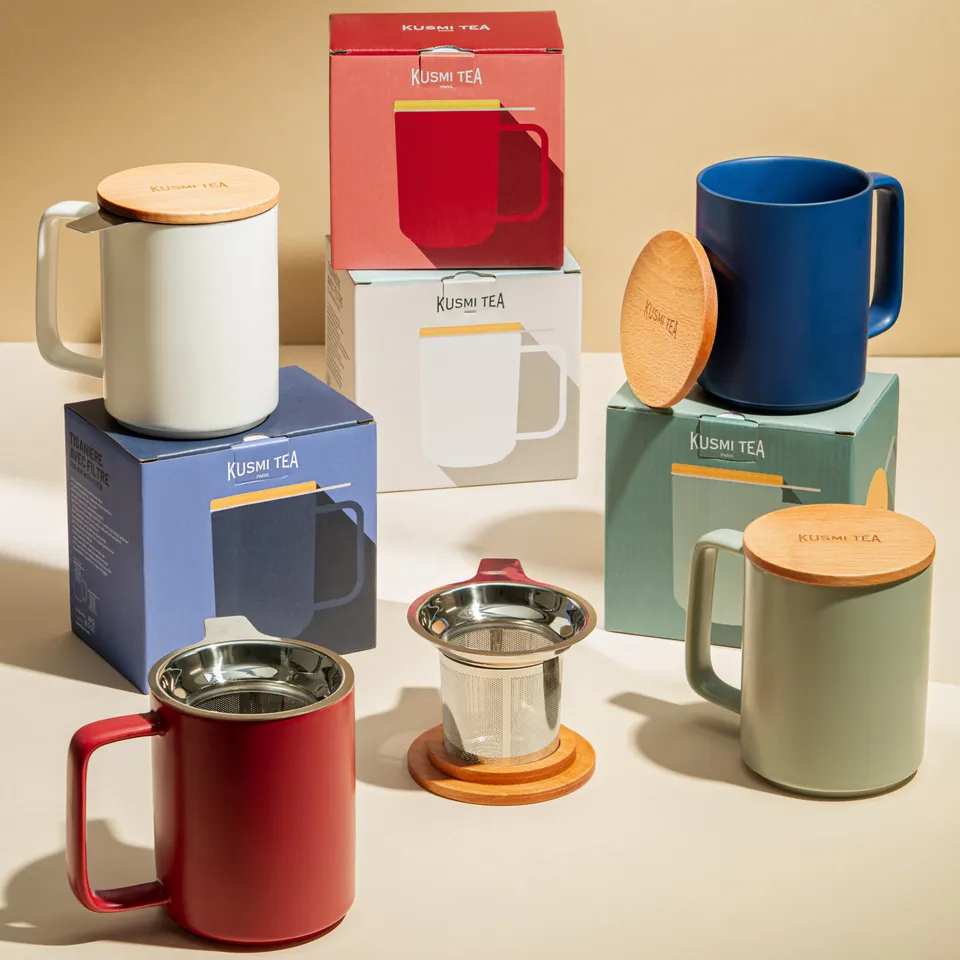 kusmi-tea-tisaniera-porcellana-48cl-con-filtro-e-coperchio-faggio image 1