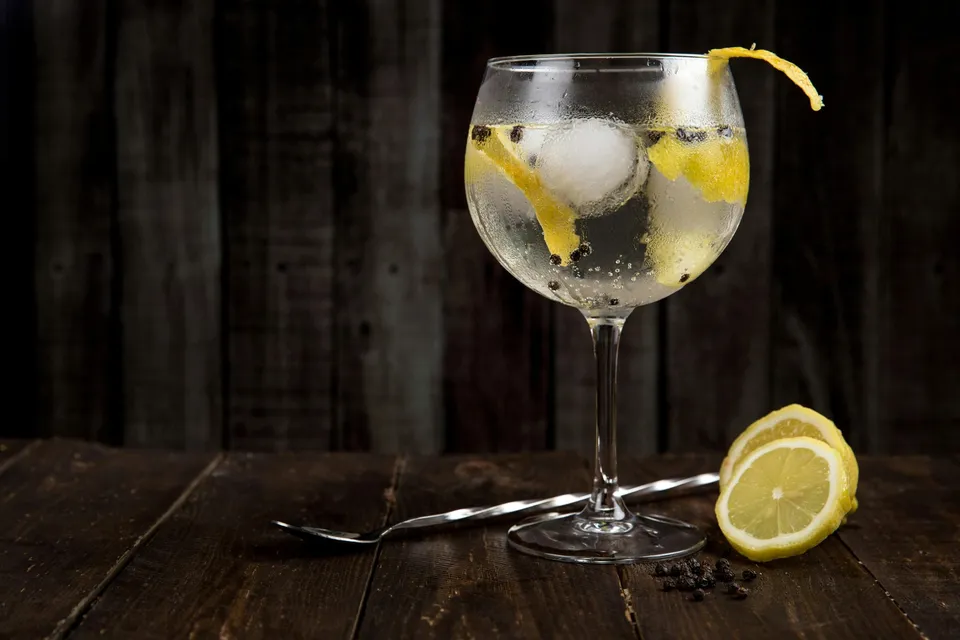 caff-diemme-masterclass-il-gin-corso-miscelazione-6-ore image 1