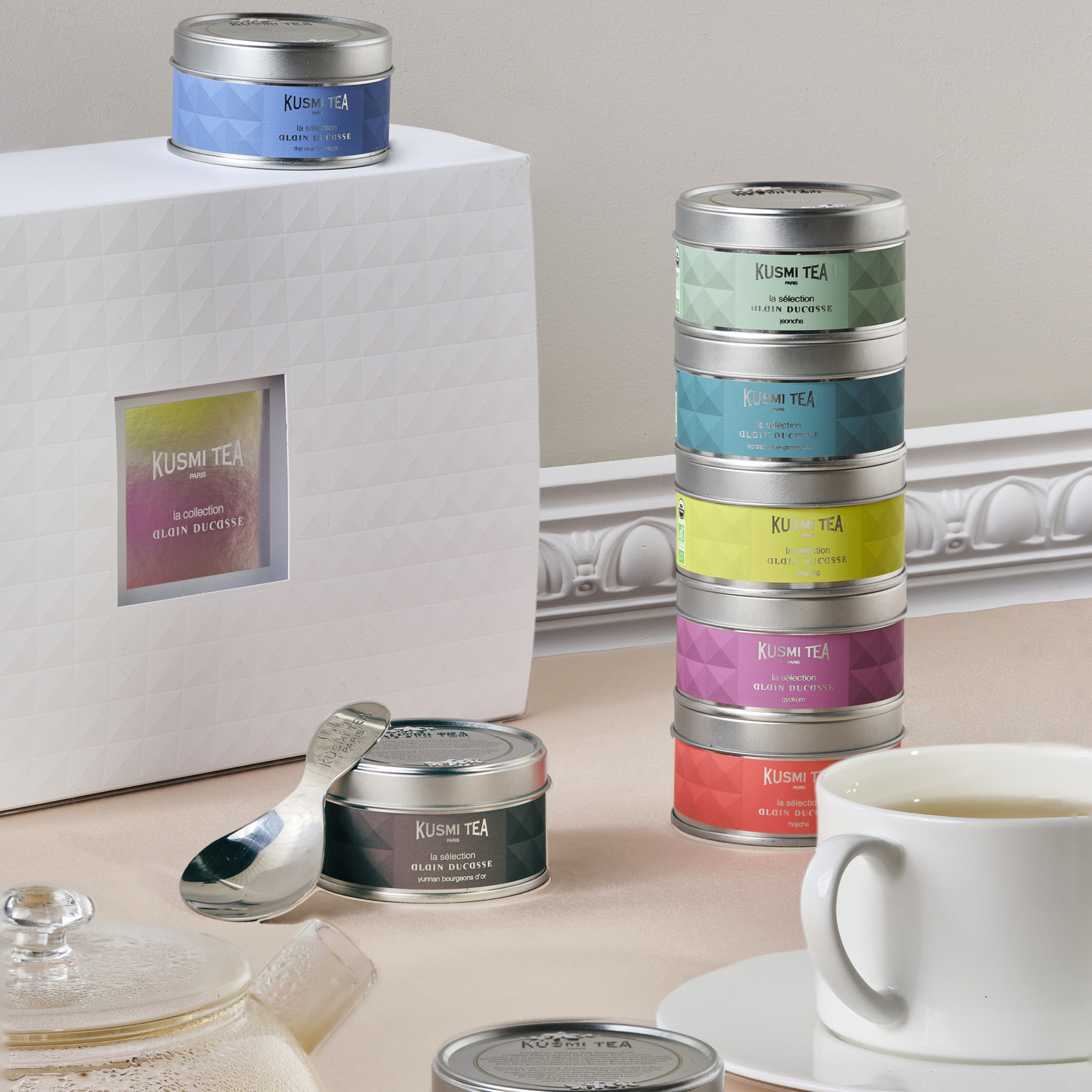 kusmi-tea-x-alain-ducasse-bio-cofanetto-8-t-verdi-neri-e-oolong image 2